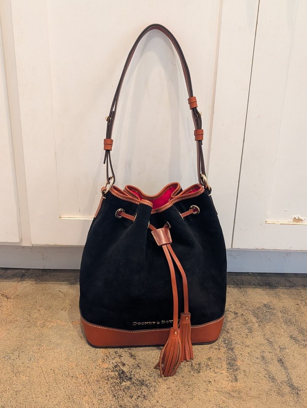 VTG Dooney & Bourke Black Suede Bucket Bag Drawstring Leather Tassel Purse USA
